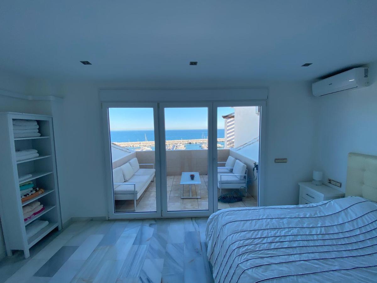Luxury Puerto Banus Penthouse With Parking & Wi-Fi Leilighet Marbella Eksteriør bilde